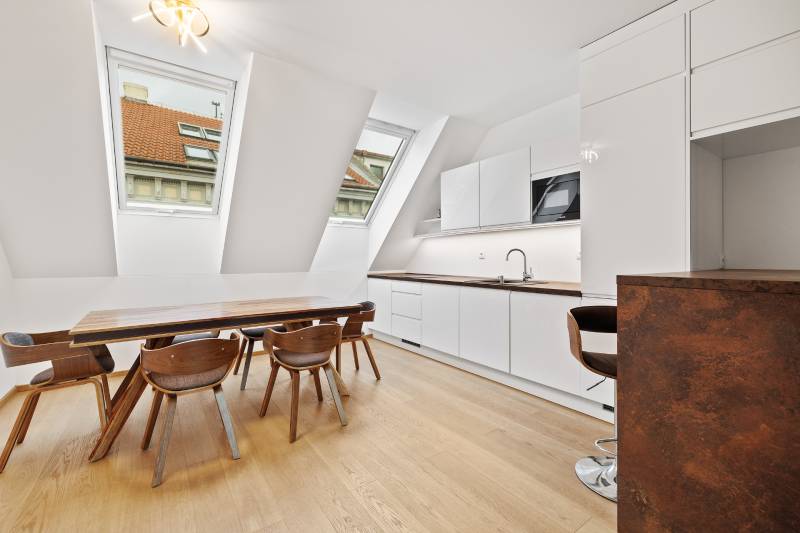 Arenda 3-komnatnaya, 3-komnatnaya, Kozia, Bratislava - Staré Mesto, Sl