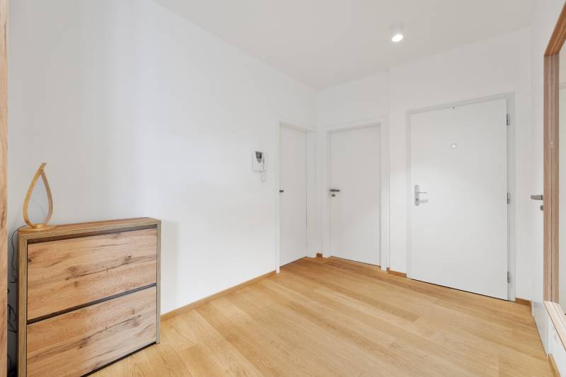 Arenda 3-komnatnaya, 3-komnatnaya, Kozia, Bratislava - Staré Mesto, Sl