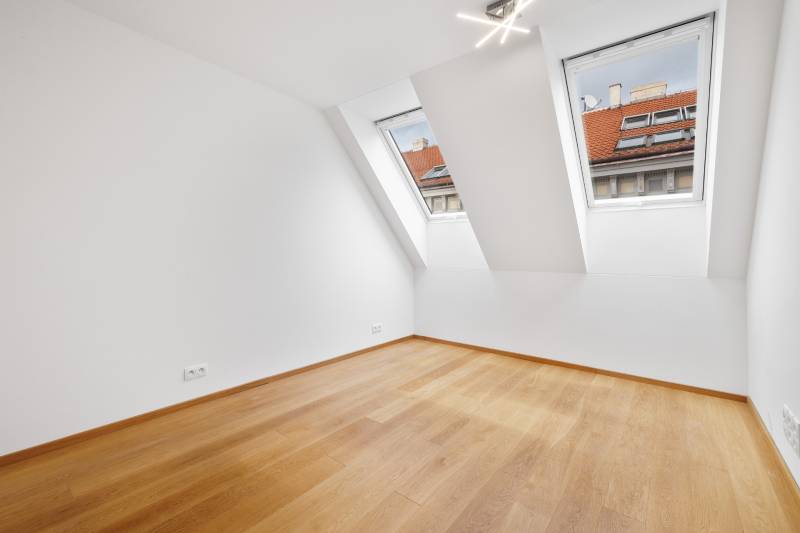 Arenda 3-komnatnaya, 3-komnatnaya, Kozia, Bratislava - Staré Mesto, Sl