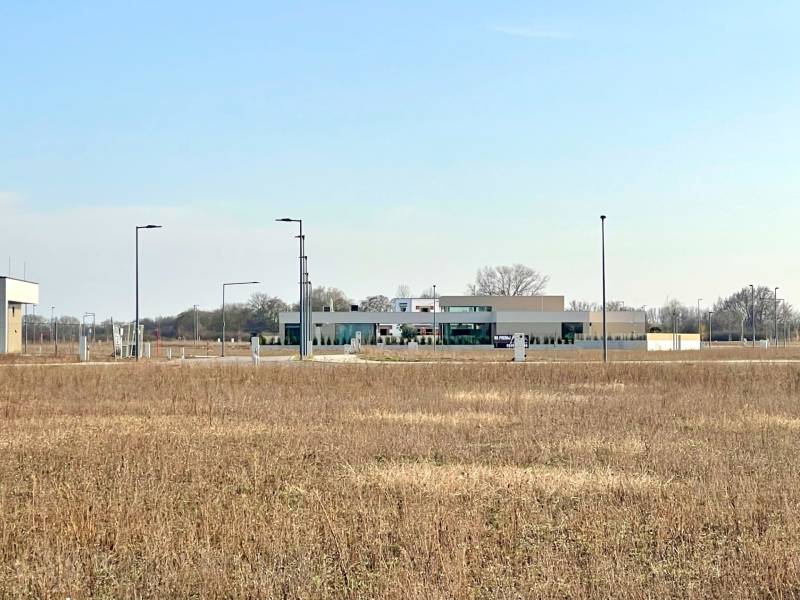 Prodazha Uchastki-prozhivanie, Uchastki-prozhivanie, Senec, Slovakia