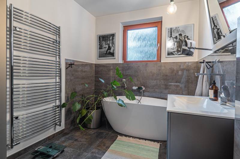 Arenda 4-komnatnaya, 4-komnatnaya, Tichá, Bratislava - Staré Mesto, Sl