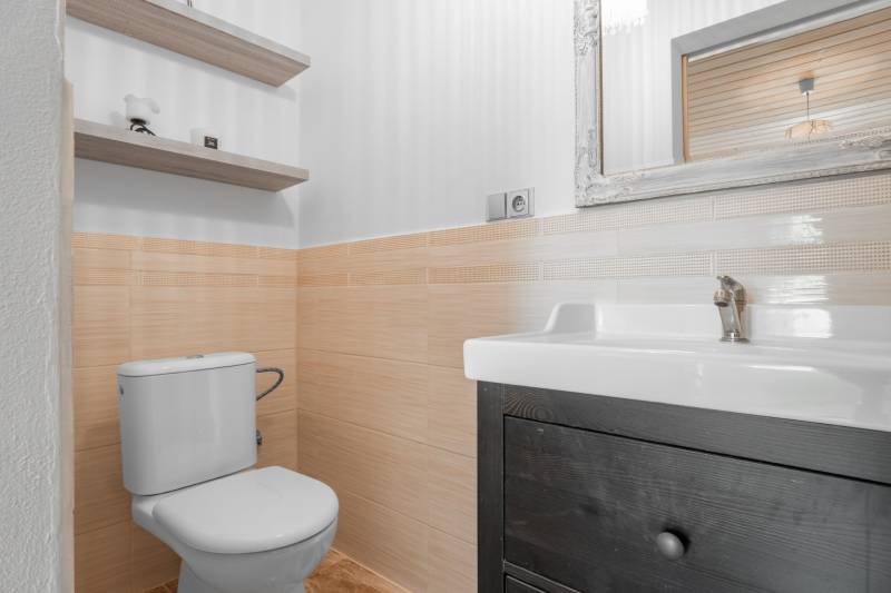 Prodazha CHastnye-doma, CHastnye-doma, Piešťany, Slovakia