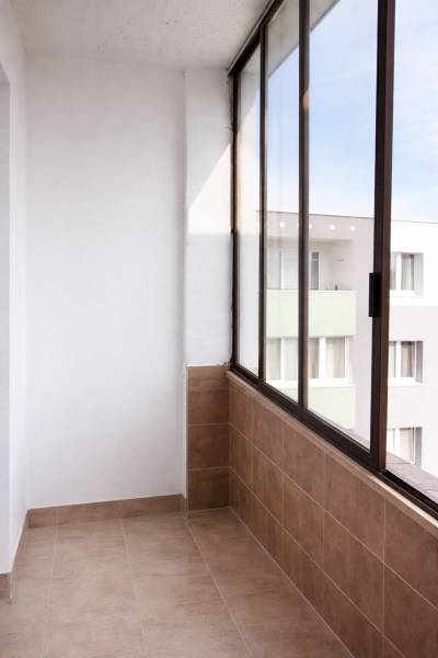 Arenda 4-komnatnaya, 4-komnatnaya, Lietavská, Bratislava - Petržalka, 