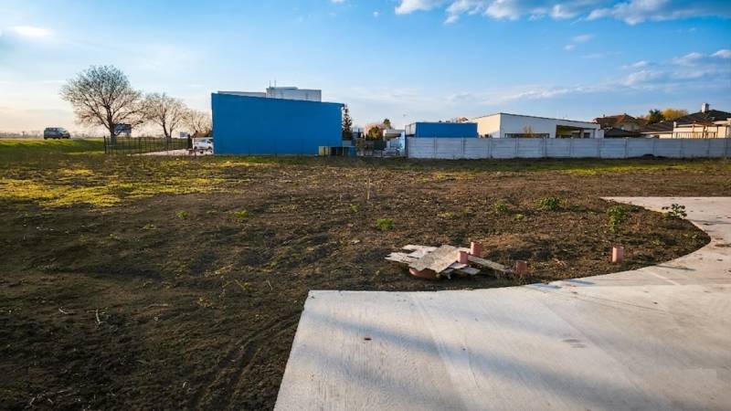 Prodazha Uchastki-kommercheskie, Uchastki-kommercheskie, Šaľa, Slovaki