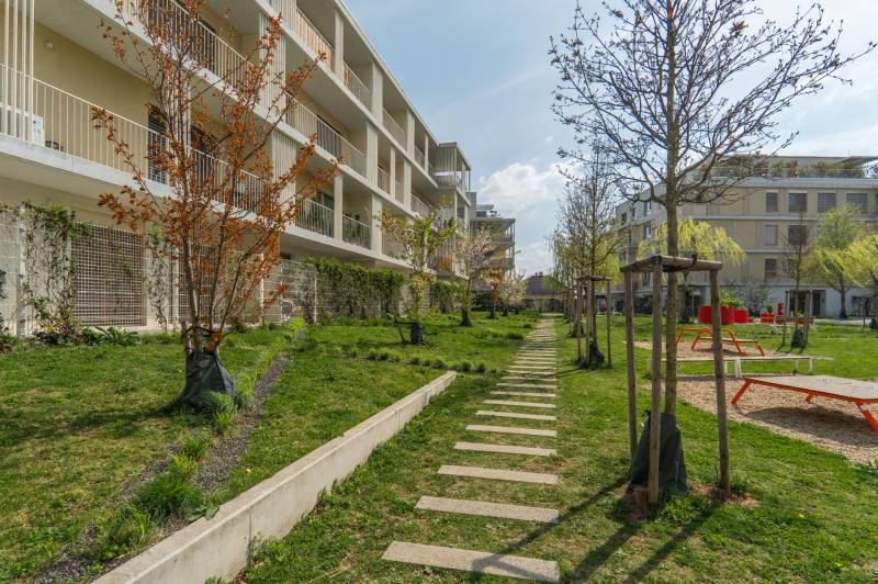 Prodazha 3-komnatnaya, 3-komnatnaya, Bratislava - Ružinov, Slovakia