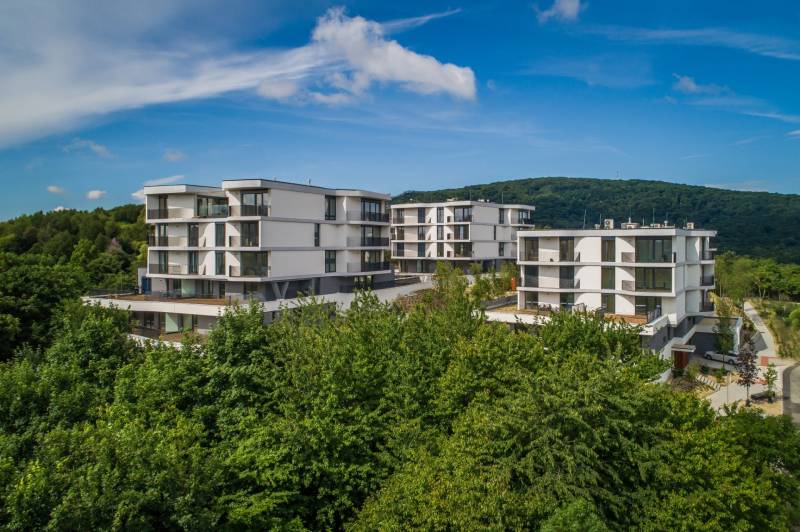 Prodazha 4-komnatnaya, 4-komnatnaya, Martina Granca, Bratislava - Dúbr