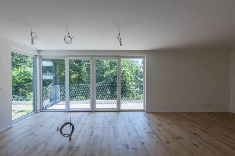 Prodazha 4-komnatnaya, 4-komnatnaya, Martina Granca, Bratislava - Dúbr