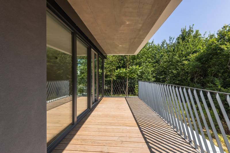 Prodazha 4-komnatnaya, 4-komnatnaya, Martina Granca, Bratislava - Dúbr