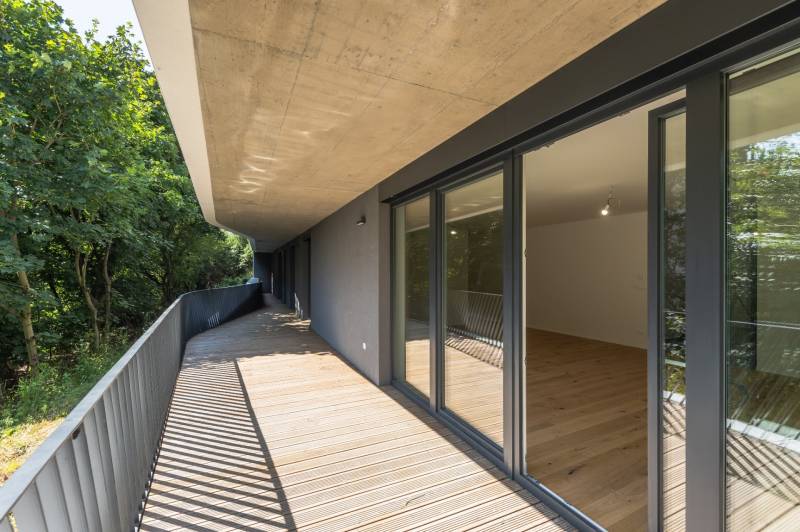 Prodazha 4-komnatnaya, 4-komnatnaya, Martina Granca, Bratislava - Dúbr