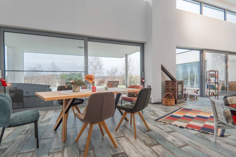 Prodazha CHastnye-doma, CHastnye-doma, Nagy Lajos király, Mosonmagyaró