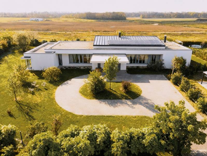 Prodazha CHastnye-doma, CHastnye-doma, Nagy Lajos király, Mosonmagyaró