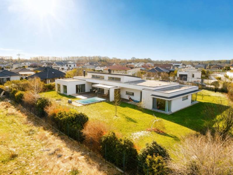 Prodazha , , Nagy Lajos király, Mosonmagyaróvár, Hungary