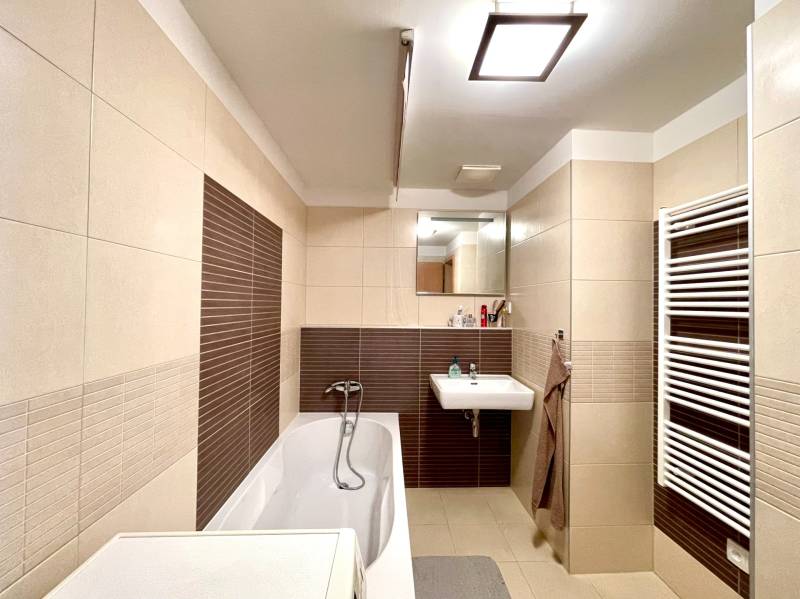 Arenda 3-komnatnaya, 3-komnatnaya, Plynárenská, Bratislava - Ružinov, 