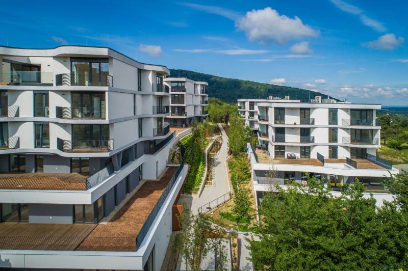 Prodazha 3-komnatnaya, 3-komnatnaya, Martina Granca, Bratislava - Dúbr