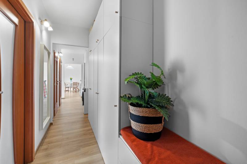 Prodazha 2-komnatnaya, 2-komnatnaya, Kpt. Jána Rašu, Bratislava - Dúbr