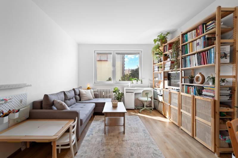 Prodazha 2-komnatnaya, 2-komnatnaya, Kpt. Jána Rašu, Bratislava - Dúbr