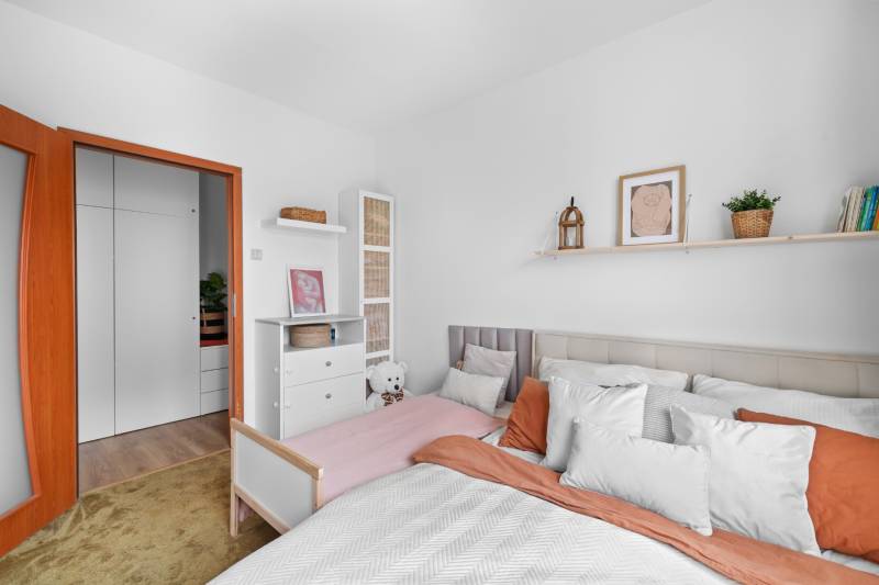 Prodazha 2-komnatnaya, 2-komnatnaya, Kpt. Jána Rašu, Bratislava - Dúbr