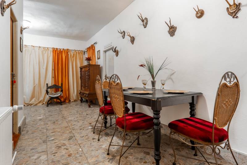 Prodazha Dachi, Dachi, Hviezdoslavova, Trenčín, Slovakia