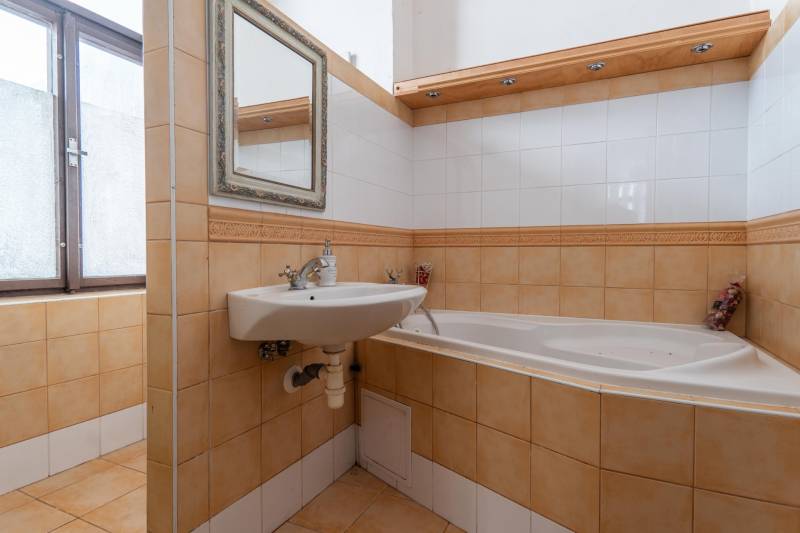 Prodazha Dachi, Dachi, Hviezdoslavova, Trenčín, Slovakia