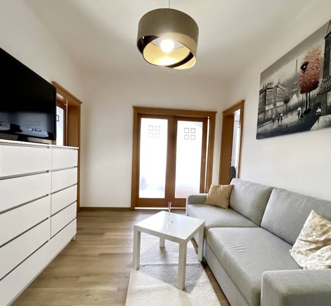 Arenda 3-komnatnaya, 3-komnatnaya, Andrsovova, Bratislava - Petržalka,