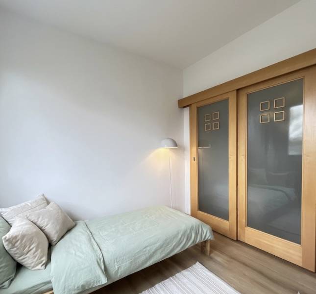 Arenda 3-komnatnaya, 3-komnatnaya, Andrsovova, Bratislava - Petržalka,