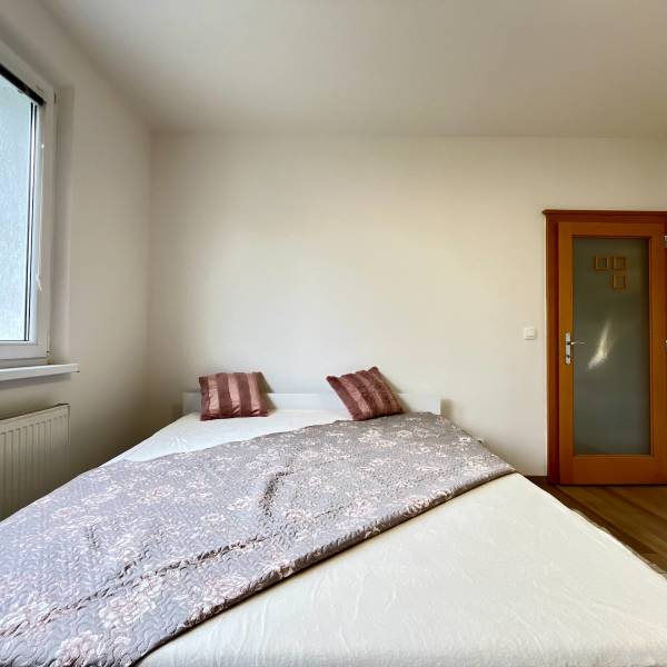 Arenda 3-komnatnaya, 3-komnatnaya, Andrsovova, Bratislava - Petržalka,