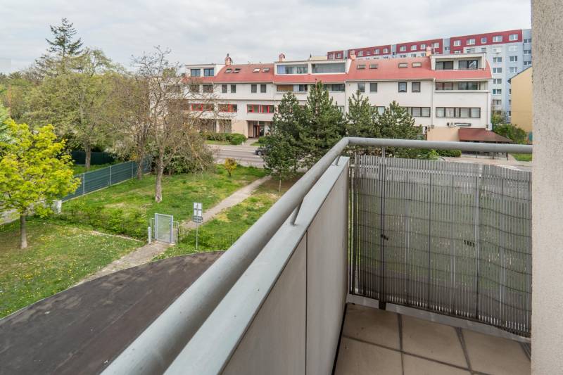 Prodazha 2-komnatnaya, 2-komnatnaya, Podunajská, Bratislava - Podunajs