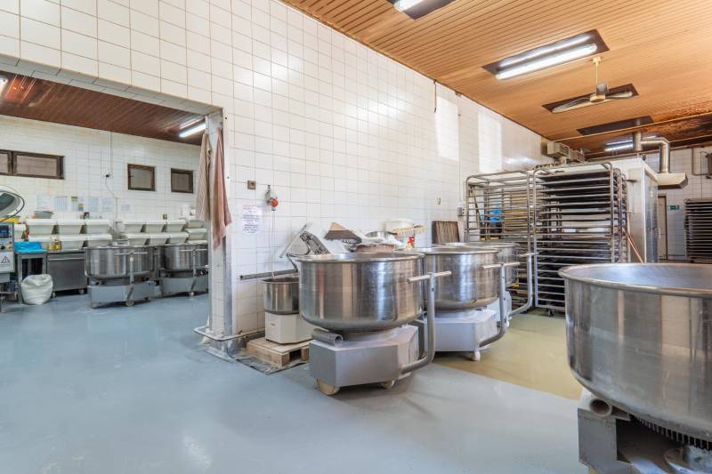 Prodazha Torgovye-pomeshchenija, Torgovye-pomeshchenija, Koniarekova, 