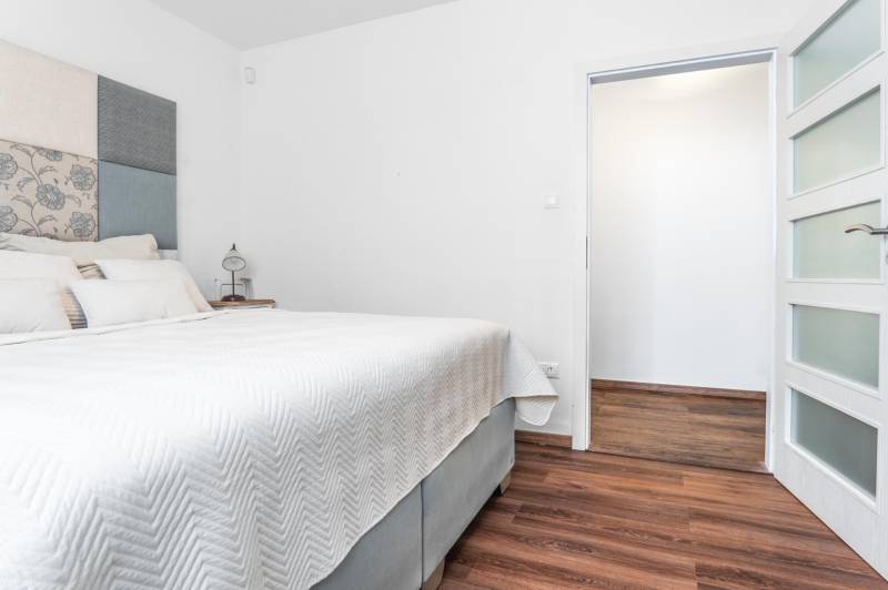 Prodazha CHastnye-doma, CHastnye-doma, K zlatému rohu, Bratislava - De