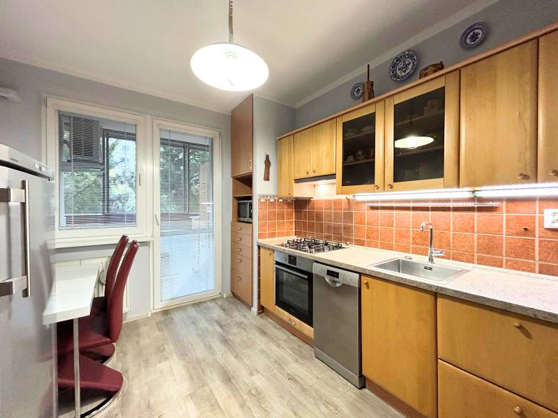 Prodazha 3-komnatnaya, 3-komnatnaya, Eisnerova, Bratislava - Devínska 