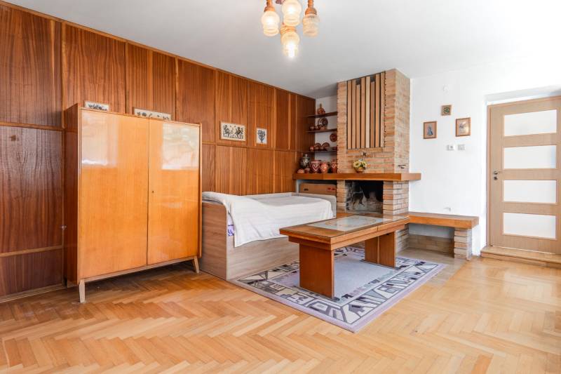 Prodazha CHastnye-doma, CHastnye-doma, Malinovská, Prievidza, Slovakia