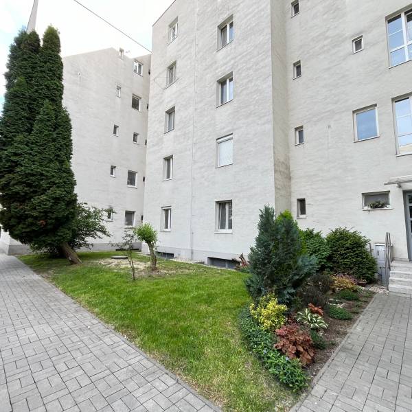Arenda 2-komnatnaya, 2-komnatnaya, Vajnorská, Bratislava - Nové Mesto,