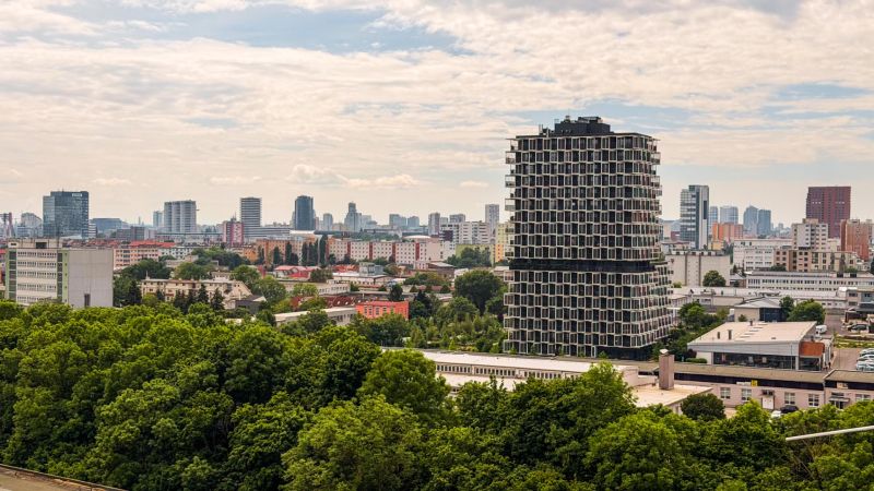 Светлая 3-комнатная квартира с видом на природу в Братиславе
