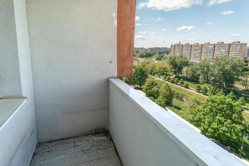 Prodazha 3-komnatnaya, 3-komnatnaya, Lachova, Bratislava - Petržalka, 