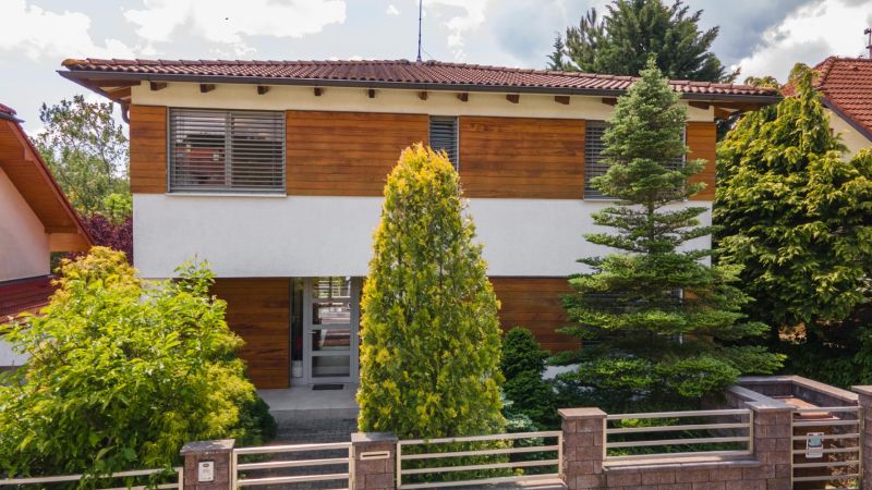 Prodazha CHastnye-doma, CHastnye-doma, Malokarpatská, Pezinok, Slovaki