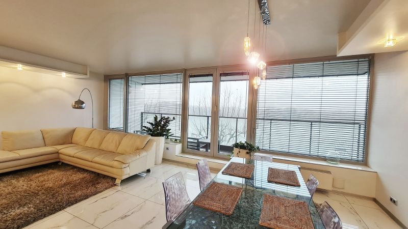 Arenda 3-komnatnaya, 3-komnatnaya, Dvořákovo nábrežie, Bratislava - St