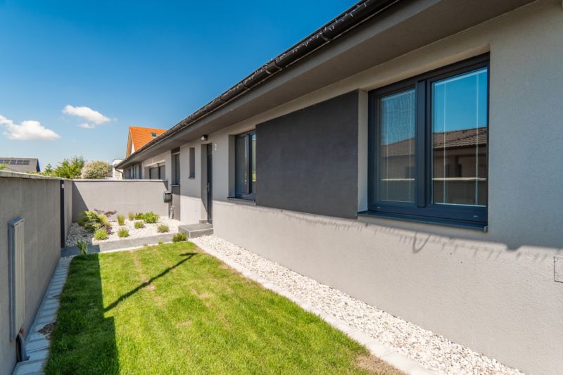 Prodazha CHastnye-doma, CHastnye-doma, Konvalinková, Senec, Slovakia