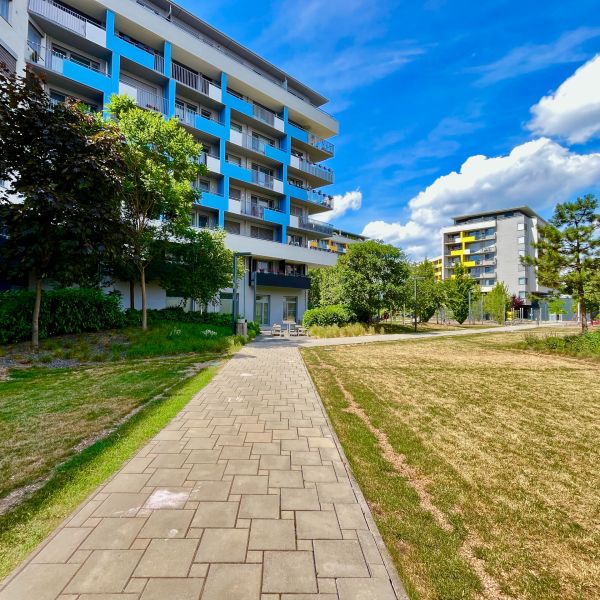 Arenda 2-komnatnaya, 2-komnatnaya, Hraničná, Bratislava - Ružinov, Slo