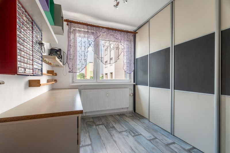 Prodazha 3-komnatnaya, 3-komnatnaya, Rovniankova, Bratislava - Petržal