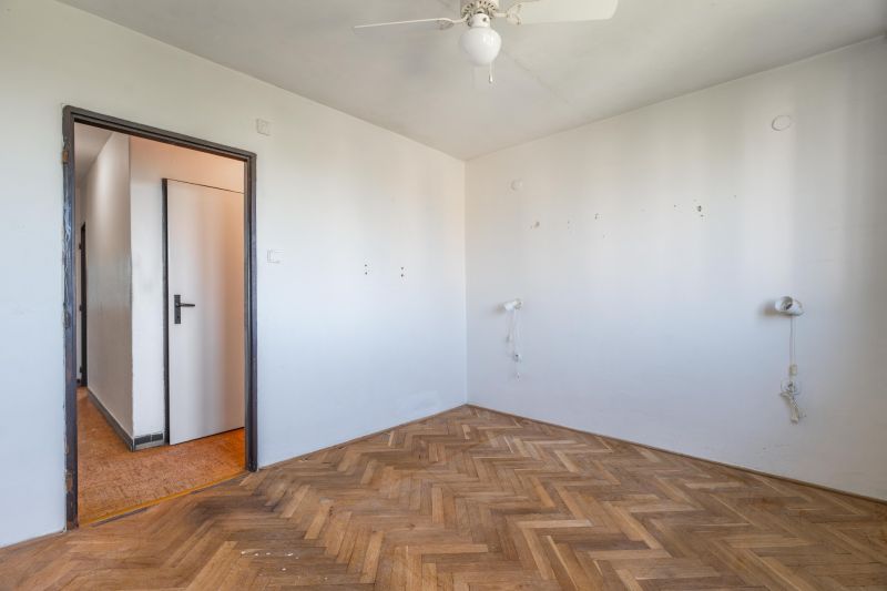 Prodazha 3-komnatnaya, 3-komnatnaya, Hradištná, Bratislava - Devínska 