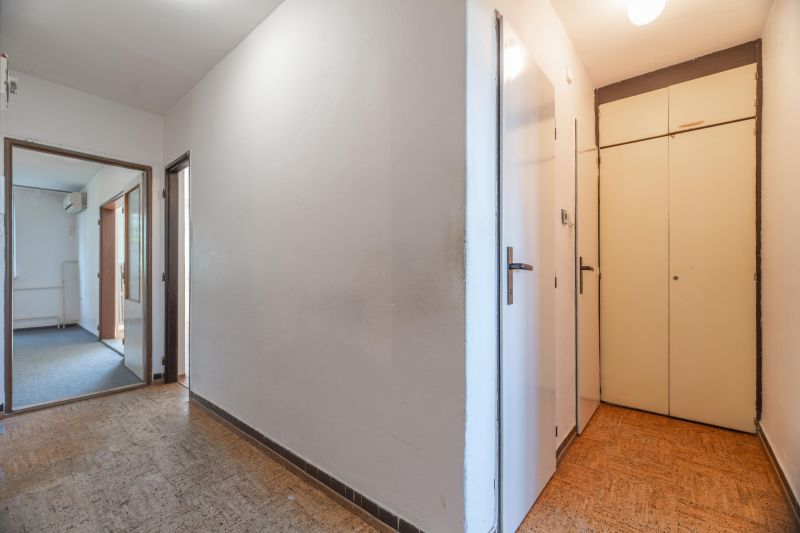 Prodazha 3-komnatnaya, 3-komnatnaya, Hradištná, Bratislava - Devínska 