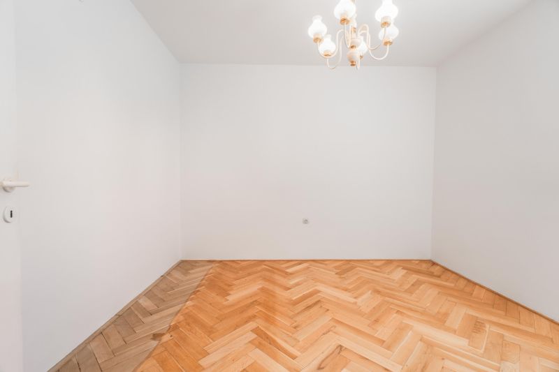 Prodazha 3-komnatnaya, 3-komnatnaya, Ružová dolina, Bratislava - Ružin