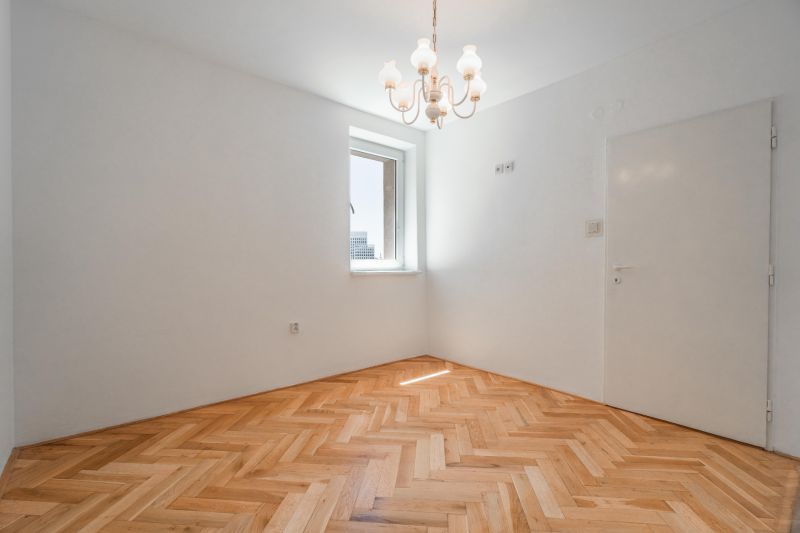 Prodazha 3-komnatnaya, 3-komnatnaya, Ružová dolina, Bratislava - Ružin