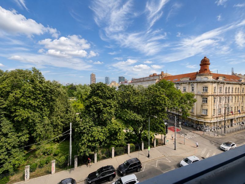 Arenda 3-komnatnaya, 3-komnatnaya, Špitálska, Bratislava - Staré Mesto