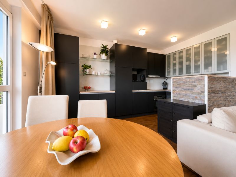 Arenda 3-komnatnaya, 3-komnatnaya, Špitálska, Bratislava - Staré Mesto