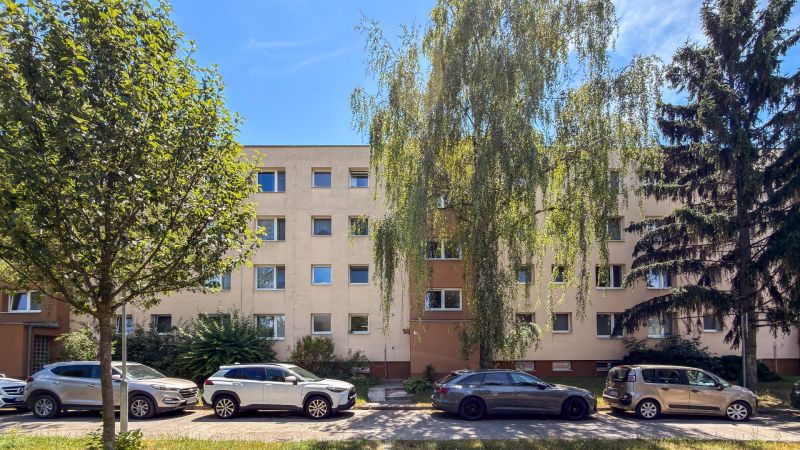 Prodazha 3-komnatnaya, 3-komnatnaya, Staré záhrdy, Bratislava - Ružino