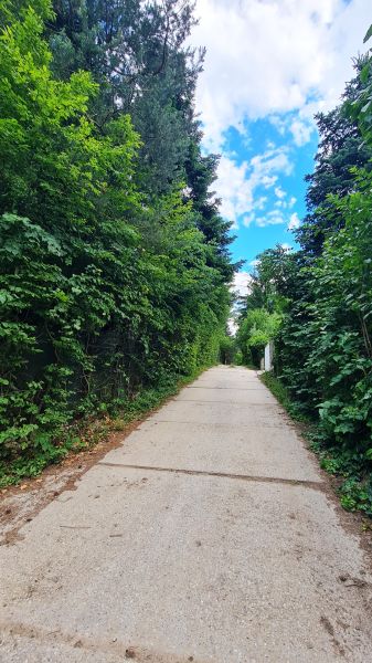Prodazha Uchastki-prozhivanie, Uchastki-prozhivanie, Bratislava - Lama