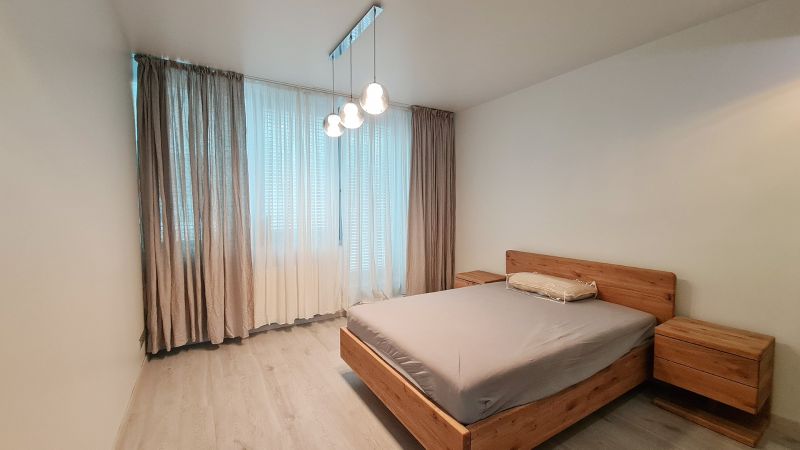 Arenda 3-komnatnaya, 3-komnatnaya, Dvořákovo nábrežie, Bratislava - St