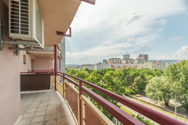 Prodazha 3-komnatnaya, 3-komnatnaya, Záhradnícka, Bratislava - Ružinov