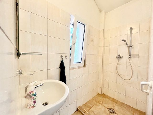 Prodazha CHastnye-doma, CHastnye-doma, Líščie nivy, Bratislava - Ružin